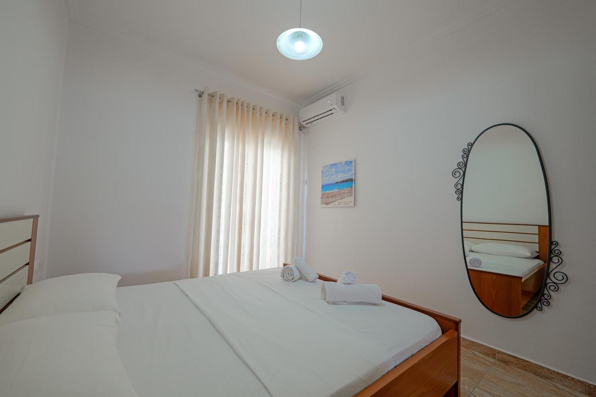 Apartment Moonlight Ksamil