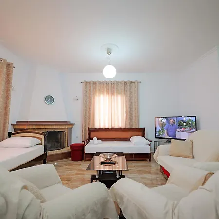 Guest House Moonlight Ksamil Buitenkant foto