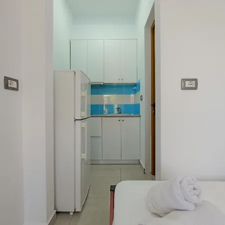 Guest House Moonlight Ksamil Buitenkant foto