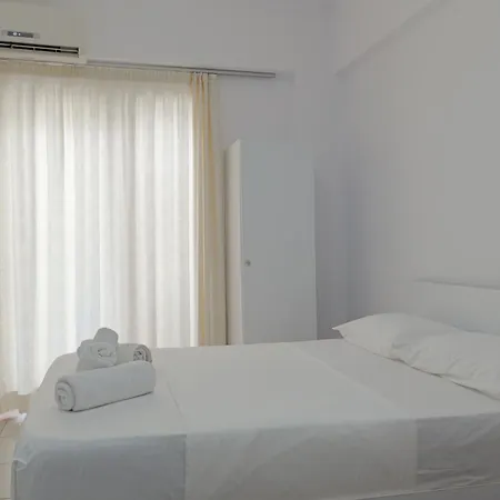 Guest House Moonlight Ksamil Buitenkant foto